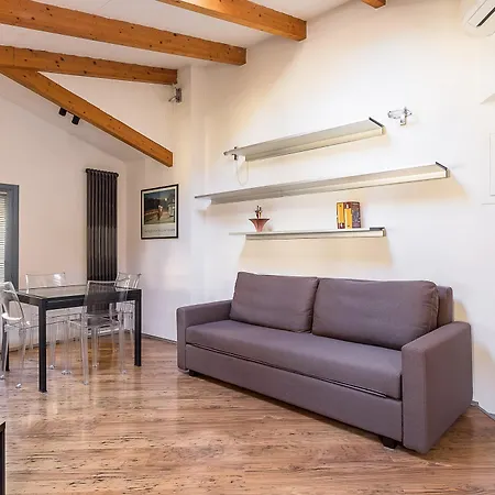 Chez Cristina By Wonderful Italy *